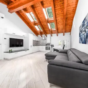 Residenze Niguarda Apart-hotel