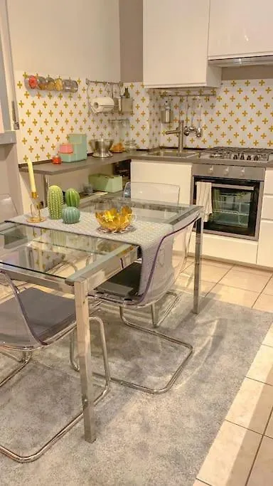 A Casa Di Gin Milano Villa Italy